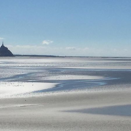 Chambre A Proximite De La Baie Du Mont Saint Michel Avranches Екстер'єр фото